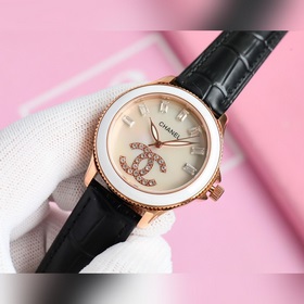 Бренд： Chanel Модель： Новая женская механическая ручная часы Меха