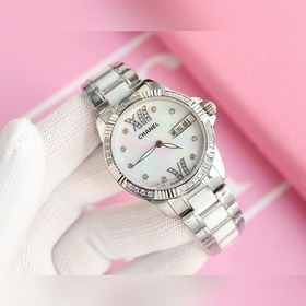 Женские механические часы Chanel Seiko представлены в соответстви