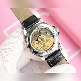 Женские механические часы Chanel Seiko представлены в соответстви