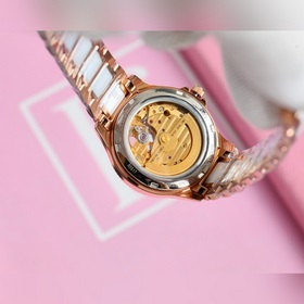 Бренд： Chanel Модель： Новая женская механическая наручная часы Ме