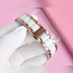Бренд： Chanel Модель： Новая женская механическая наручная часы Ме
