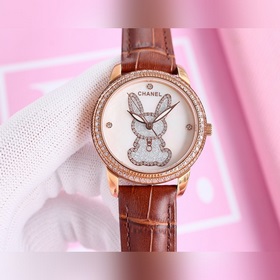 Женские механические часы Chanel Seiko представлены в соответстви