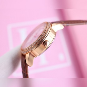 Женские механические часы Chanel Seiko представлены в соответстви
