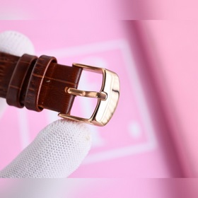 Женские механические часы Chanel Seiko представлены в соответстви