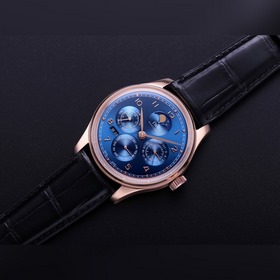 V9 International Portugal Series True Perpetual Calendar, первая 
