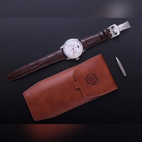 V9 International Portugal Series True Perpetual Calendar, первая 