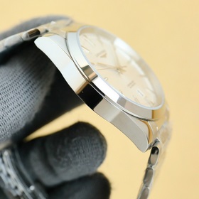 2025 год — презентация новой серии Longines LONGINES-Longines Con