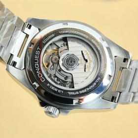 2025 год — презентация новой серии Longines LONGINES-Longines Con