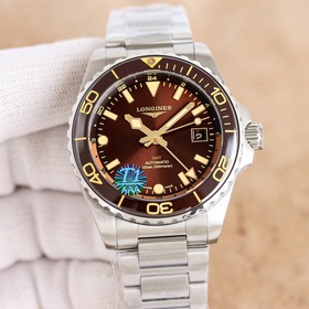 Новинка от Longines! Серия водонепроницаемых часов HYDROCONQUEST 