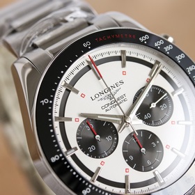 【Новинка】 Часы Longines LONGINES-Longines Conquest с уникальным д