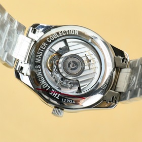 Новая серия Longines LONGINES-Meisterstück с тремя цифрами. Ориги