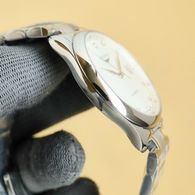 Новая серия Longines LONGINES-Meisterstück с тремя цифрами. Ориги