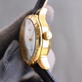 Новейшая модель женских часов Longines, популярная на платформе X