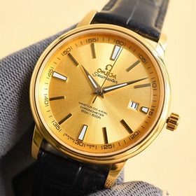 Omega OMEGA использует уникальный дизайн циферблата, который соче
