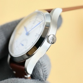 Новая модель TW Omega - модель 511.12.39.21.99.002. Дизайн вдохно