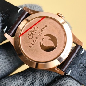 Новая модель TW Omega - модель 511.12.39.21.99.002. Дизайн вдохно