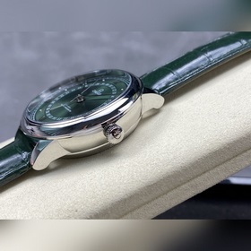 Серия Omega De Ville 434.23.42.22.02.001 отличается элегантным ди