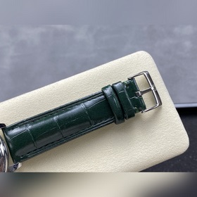 Серия Omega De Ville 434.23.42.22.02.001 отличается элегантным ди