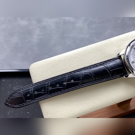 Серия Omega De Ville 434.23.42.22.02.001 отличается элегантным ди