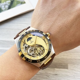 OMEGA – высококачественные мужские часы, отличающиеся элегантност