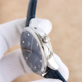Третье поколение часов Omega De Ville Elegant с механизмом с малы