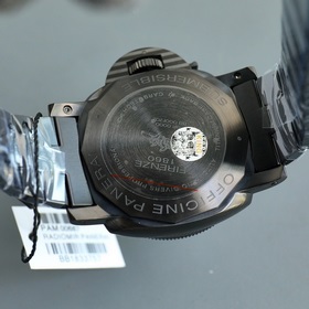 Новая модель SUBMERSIBLE BMG-TECH от Panerai — впечатляющие скеле