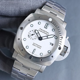 Новейшая версия V7 Panerai SUBMERSIBLE BMG-TECH — 47-миллиметровы