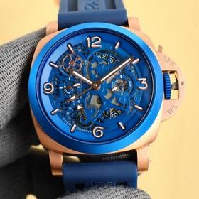 Panerai SUBMERSIBLE BMG-TECH — 47-миллиметровые часы из серии Sub