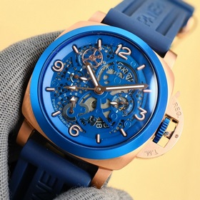 Panerai SUBMERSIBLE BMG-TECH — 47-миллиметровые часы из серии Sub