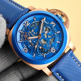 Panerai SUBMERSIBLE BMG-TECH — 47-миллиметровые часы из серии Sub