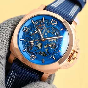 Panerai SUBMERSIBLE BMG-TECH — 47-миллиметровые часы из серии Sub