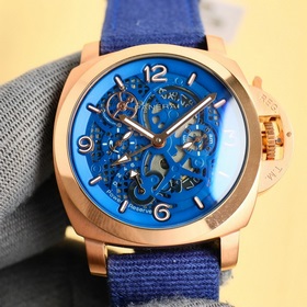 Panerai SUBMERSIBLE BMG-TECH — 47-миллиметровые часы из серии Sub