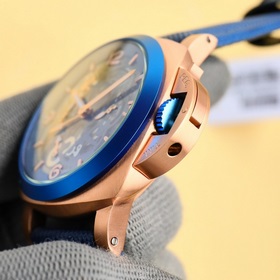 Panerai SUBMERSIBLE BMG-TECH — 47-миллиметровые часы из серии Sub