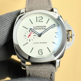 Panerai модель PAM01157, серия Panerai, механизм OR, тип механизм