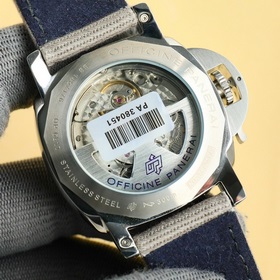 Panerai модель PAM01157, серия Panerai, механизм OR, тип механизм
