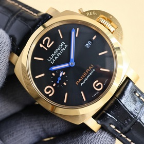 Новейшая версия V7, эксклюзивно в продаже Серия Panerai LUMINOR —