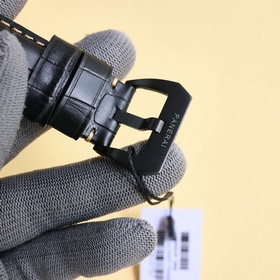 Panerai SUBMERSIBLE BMG-TECH — 47-миллиметровые часы из серии Sub
