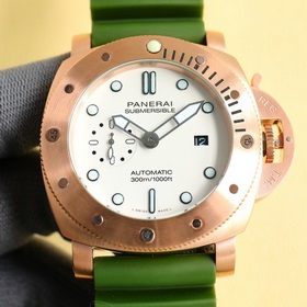 Panerai SUBMERSIBLE BMG-TECH — 44-миллиметровые часы из серии Sub