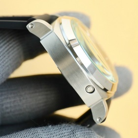 Panerai Серия： LUMINOR Размер： диаметр 44 мм, толщина 13 мм, Цифе