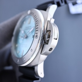 Новейшая версия V7 Panerai SUBMERSIBLE BMG-TECH — 47-миллиметровы