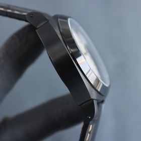 Первая премьера от крупного производителя — серия Panerai с реаль