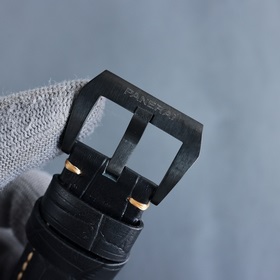 Первая премьера от крупного производителя — серия Panerai с реаль