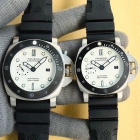 Panerai SUBMERSIBLE BMG-TECH — 44-миллиметровые часы из серии Sub