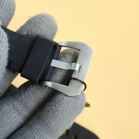 Panerai SUBMERSIBLE BMG-TECH — 44-миллиметровые часы из серии Sub