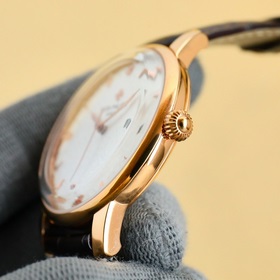 Усовершенствованная версия часов Patek Philippe Tradition! Эти ча
