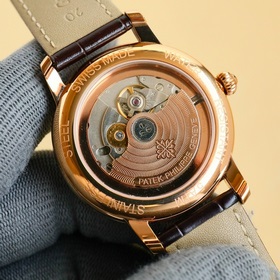 Усовершенствованная версия часов Patek Philippe Tradition! Эти ча