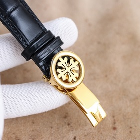 Patek Philippe впечатляет своим появлением. Диаметр циферблата 42