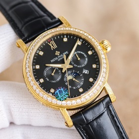 Patek Philippe впечатляет своим появлением. Диаметр циферблата 42
