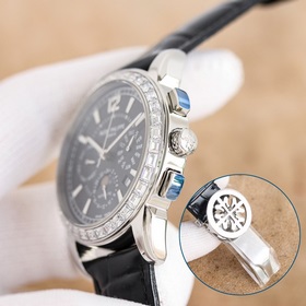 Patek Philippe впечатляет своим появлением. Диаметр циферблата 42