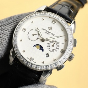 Patek Philippe впечатляет своим появлением. Диаметр циферблата 42